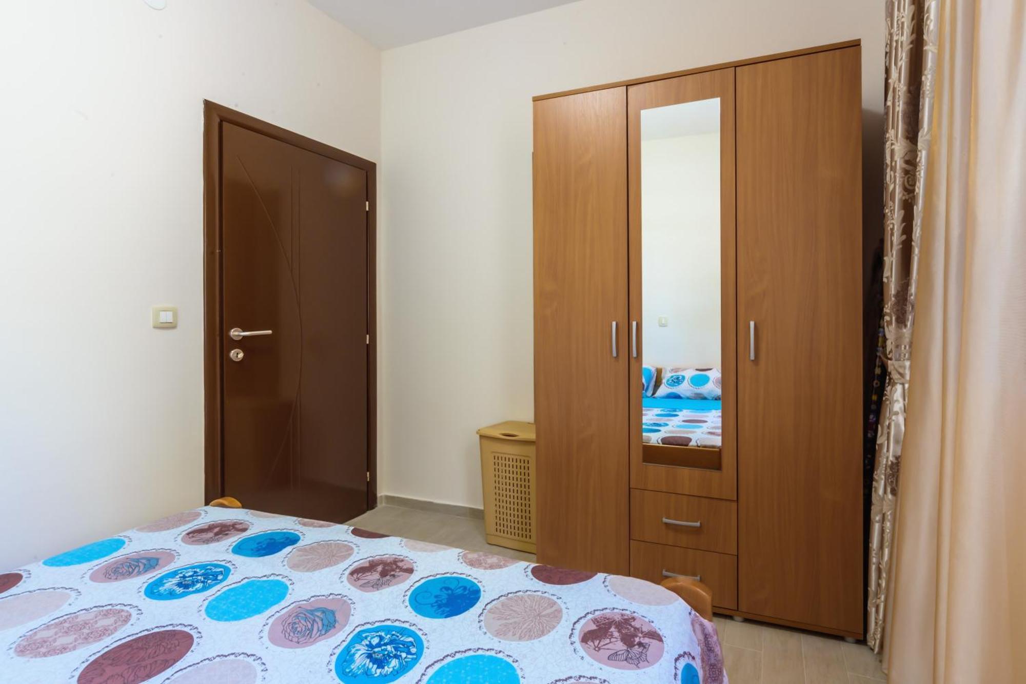 Opium Mar Apartments Petrovac Pokój zdjęcie