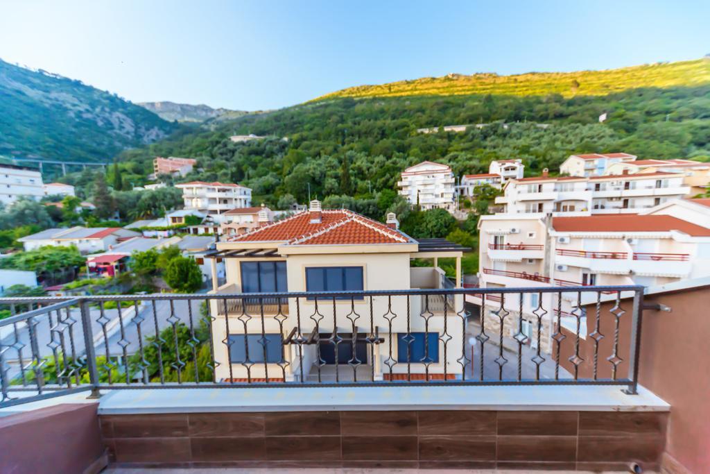 Opium Mar Apartments Petrovac Zewnętrze zdjęcie