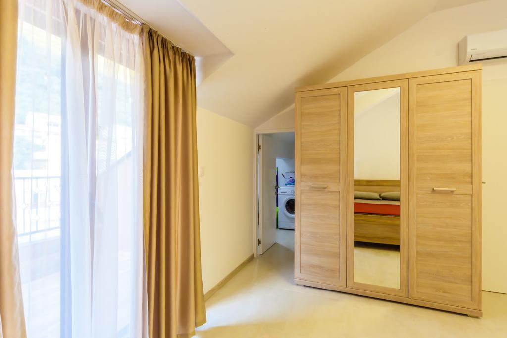 Opium Mar Apartments Petrovac Zewnętrze zdjęcie