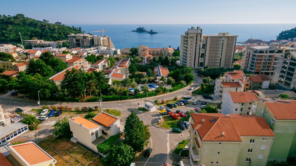 Opium Mar Apartments Petrovac Zewnętrze zdjęcie