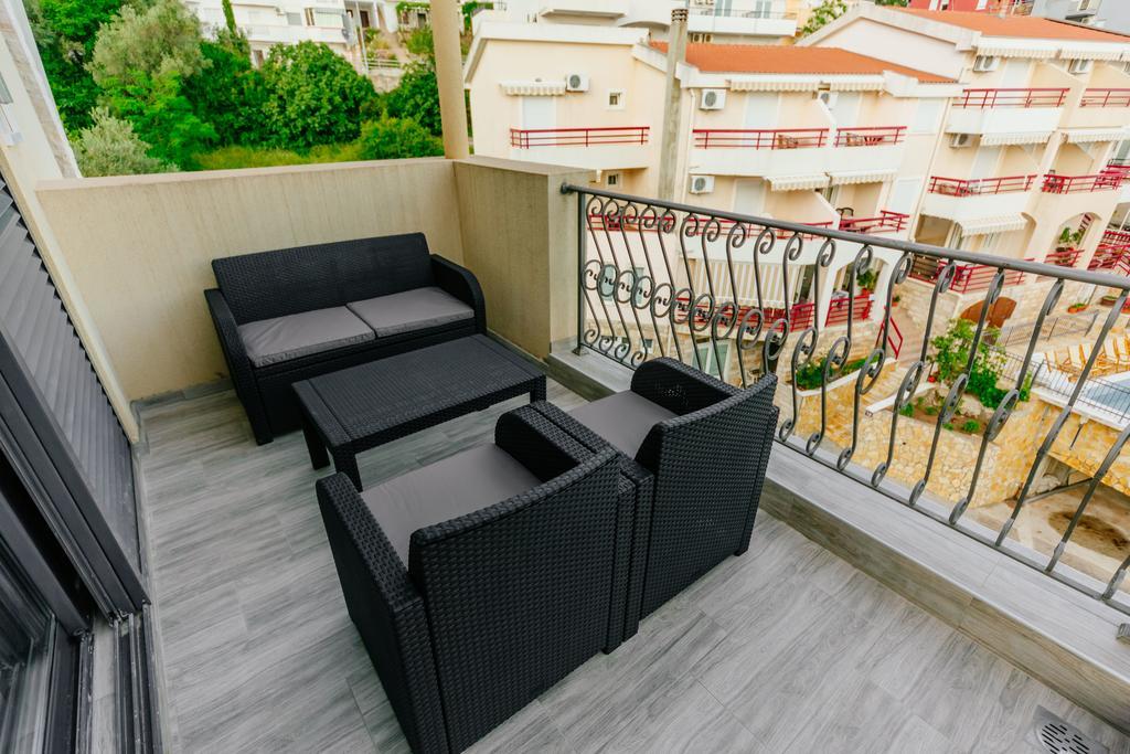 Opium Mar Apartments Petrovac Zewnętrze zdjęcie