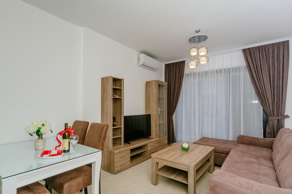 Opium Mar Apartments Petrovac Zewnętrze zdjęcie