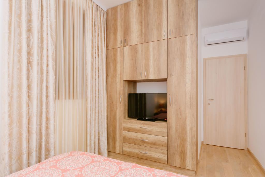 Opium Mar Apartments Petrovac Zewnętrze zdjęcie